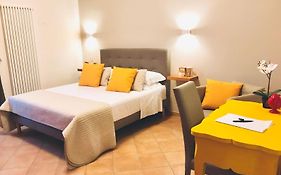 A Due Passi Temporary Apartment